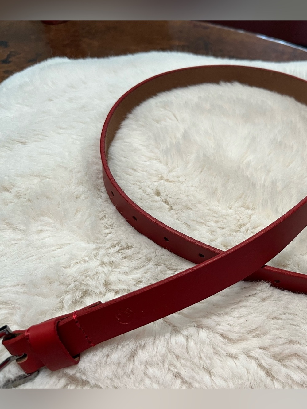 Gloria Vanderbilt Red Leather Slim Women's Belt